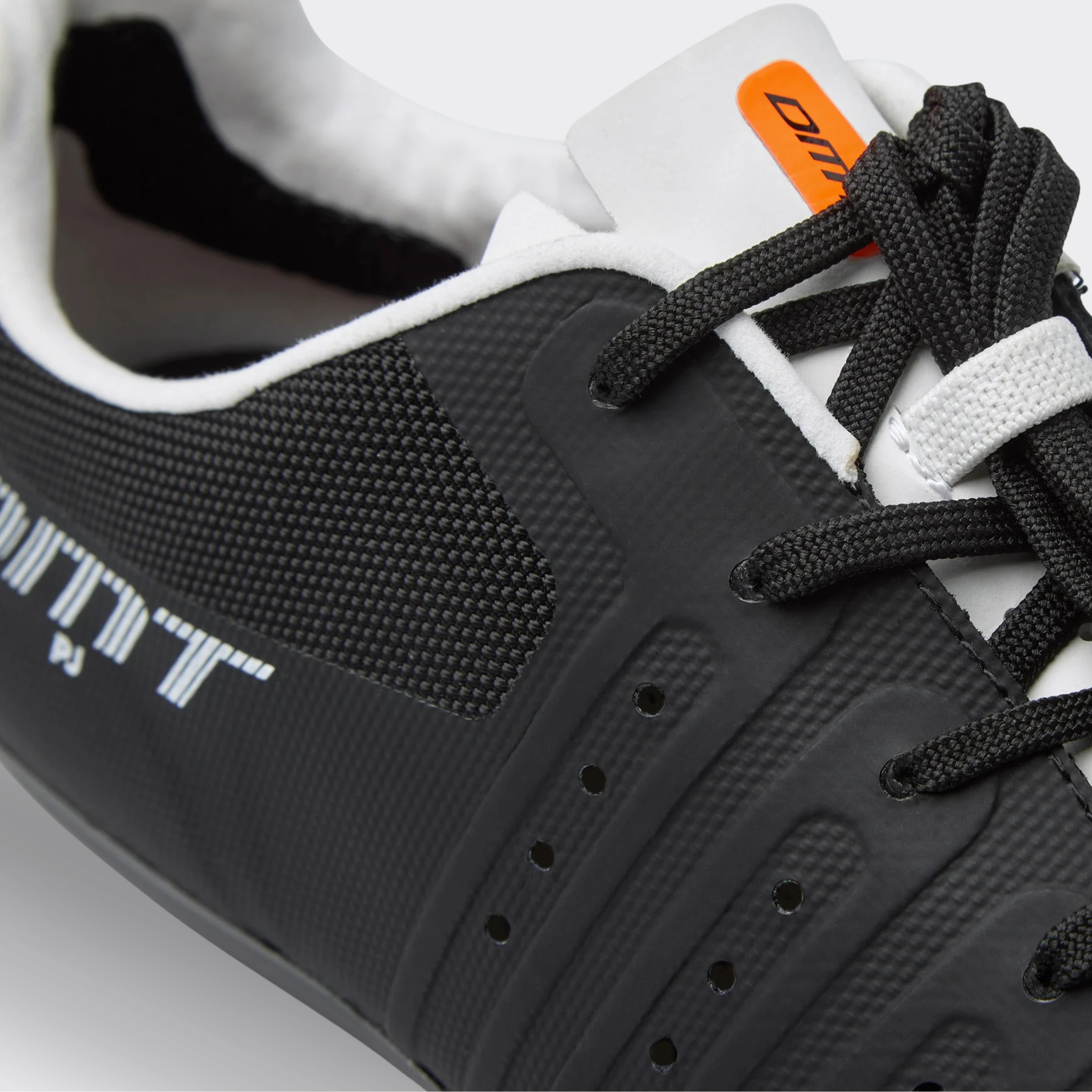 dmt-kr4-pj-scarpe-ciclismo-strada-lacci-black image 6