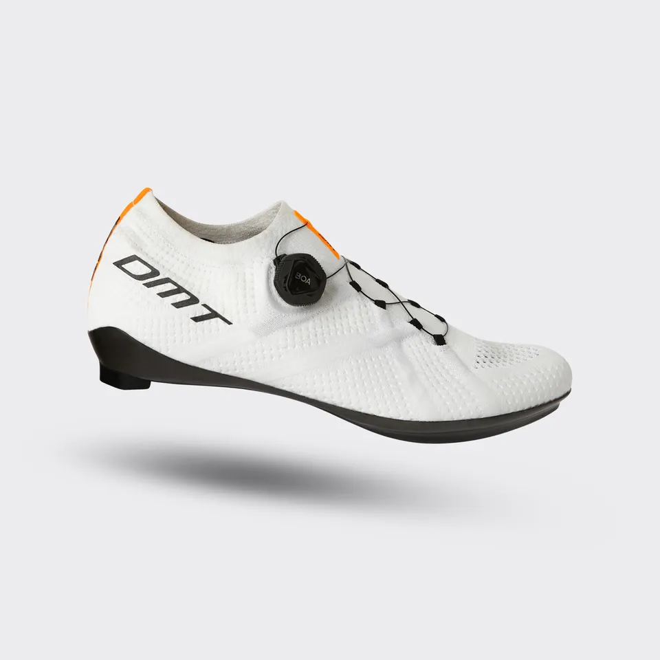 dmt-kr1-scarpe-ciclismo-strada-bianco image 1