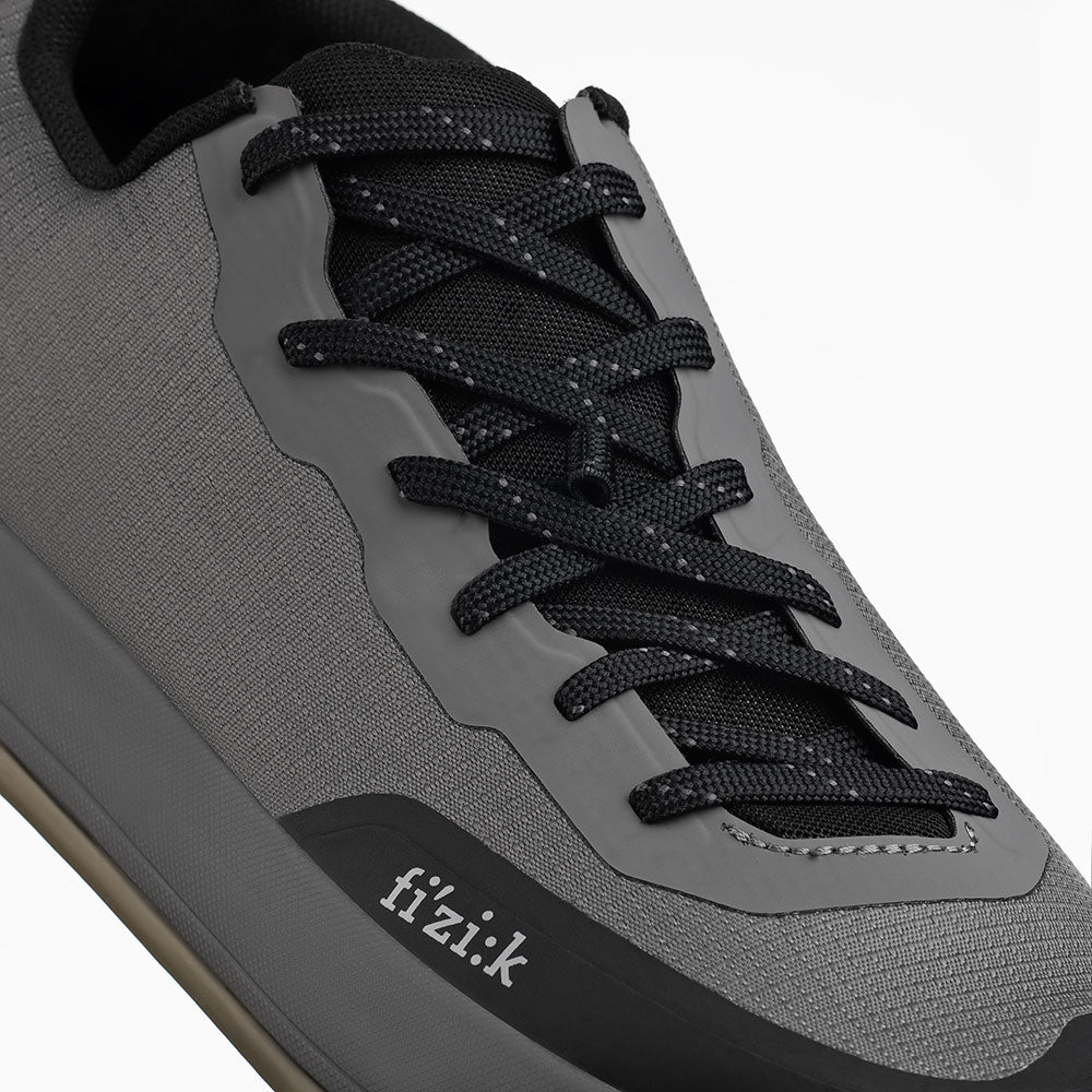 fizik-kit-lacci-gravita-tensor-versor image 2