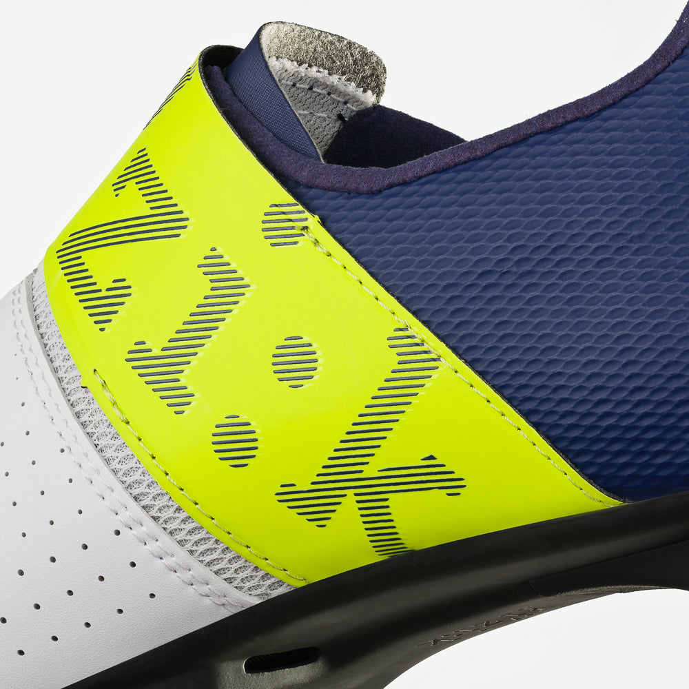 fizik-vento-infinito-carbon-2-movistar-team-scarpa-corsa image 5