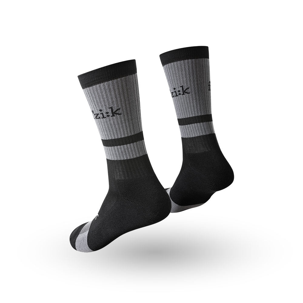 fizik-off-road-calzini-ciclismo-terra-atlas image 2