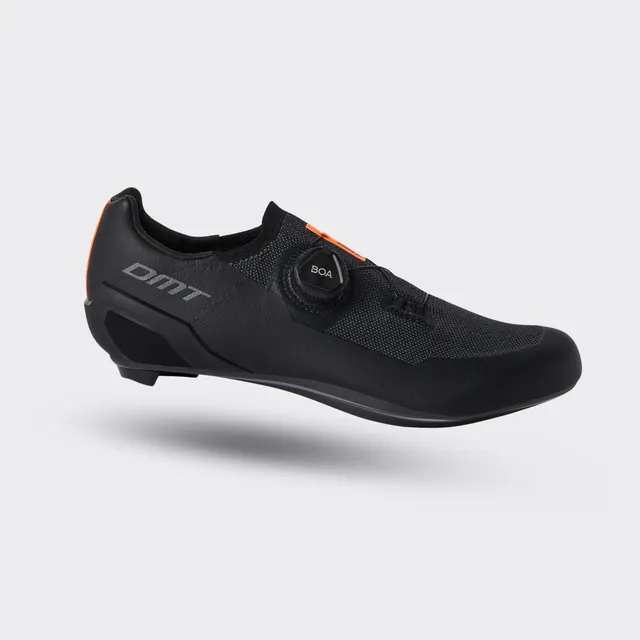 dmt-kr30-scarpe-ciclismo-strada-black image 1