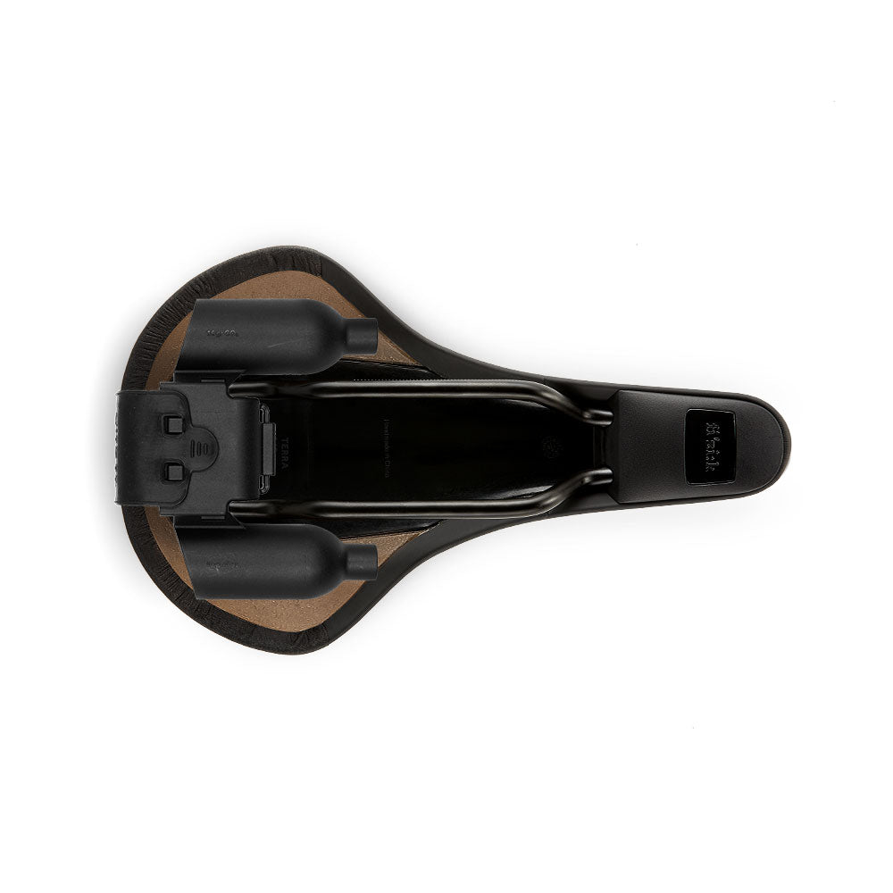 fizik-terra-alpaca-x5-sella-mtb-alpaca-tool-carrier image 1