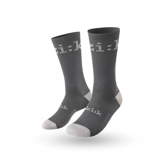 fizik-performance-team-calze-ciclismo-2 image 1