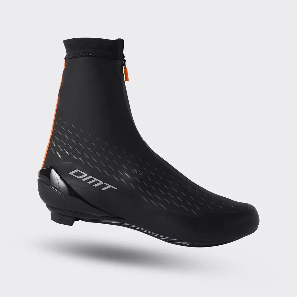 dmt-wkr1-scarpe-ciclismo-strada-invernali-black image 1