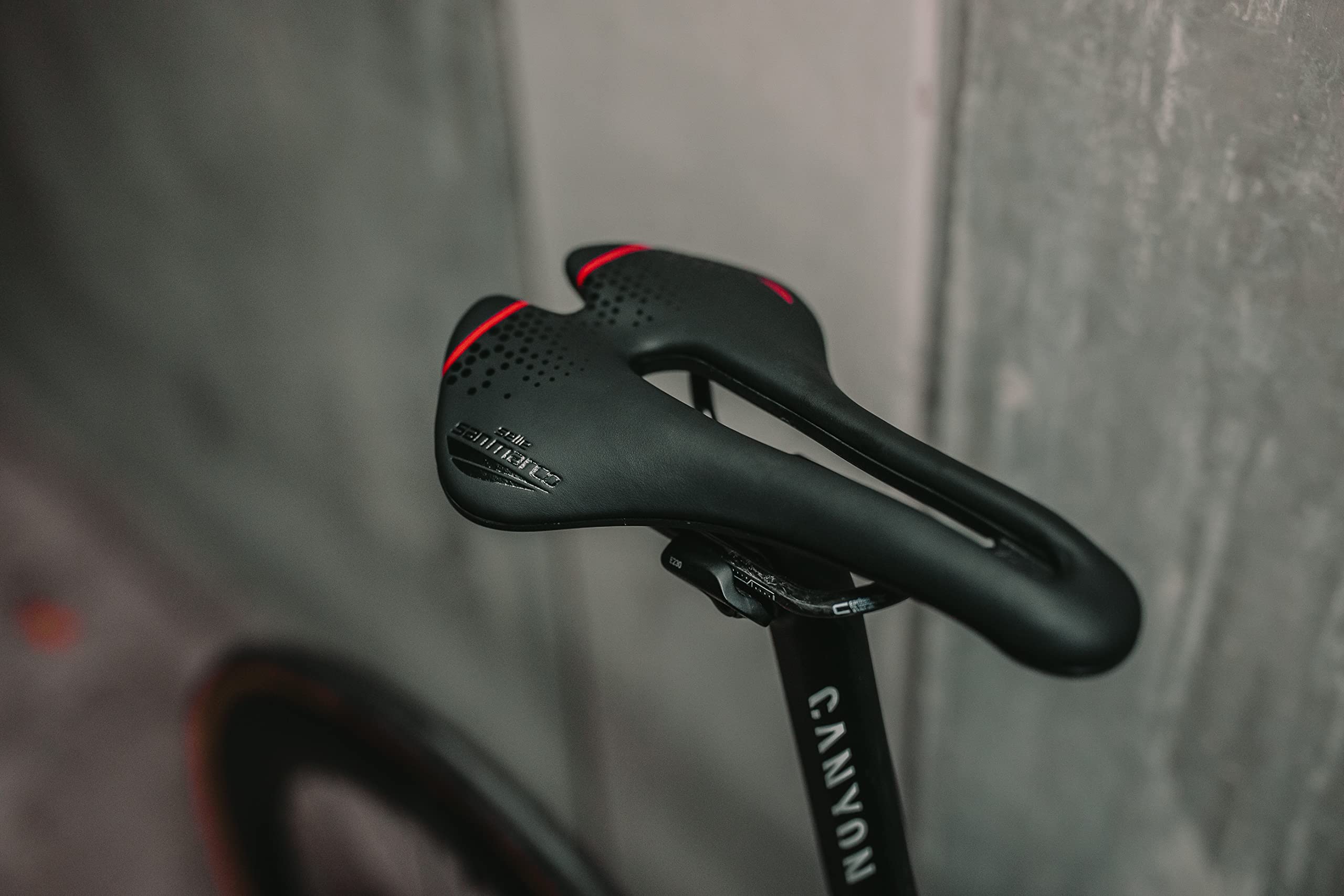 selle-san-marco-aspide-short-carbon-fx-open-fit-s3-139x250-l3-155x250 image 6
