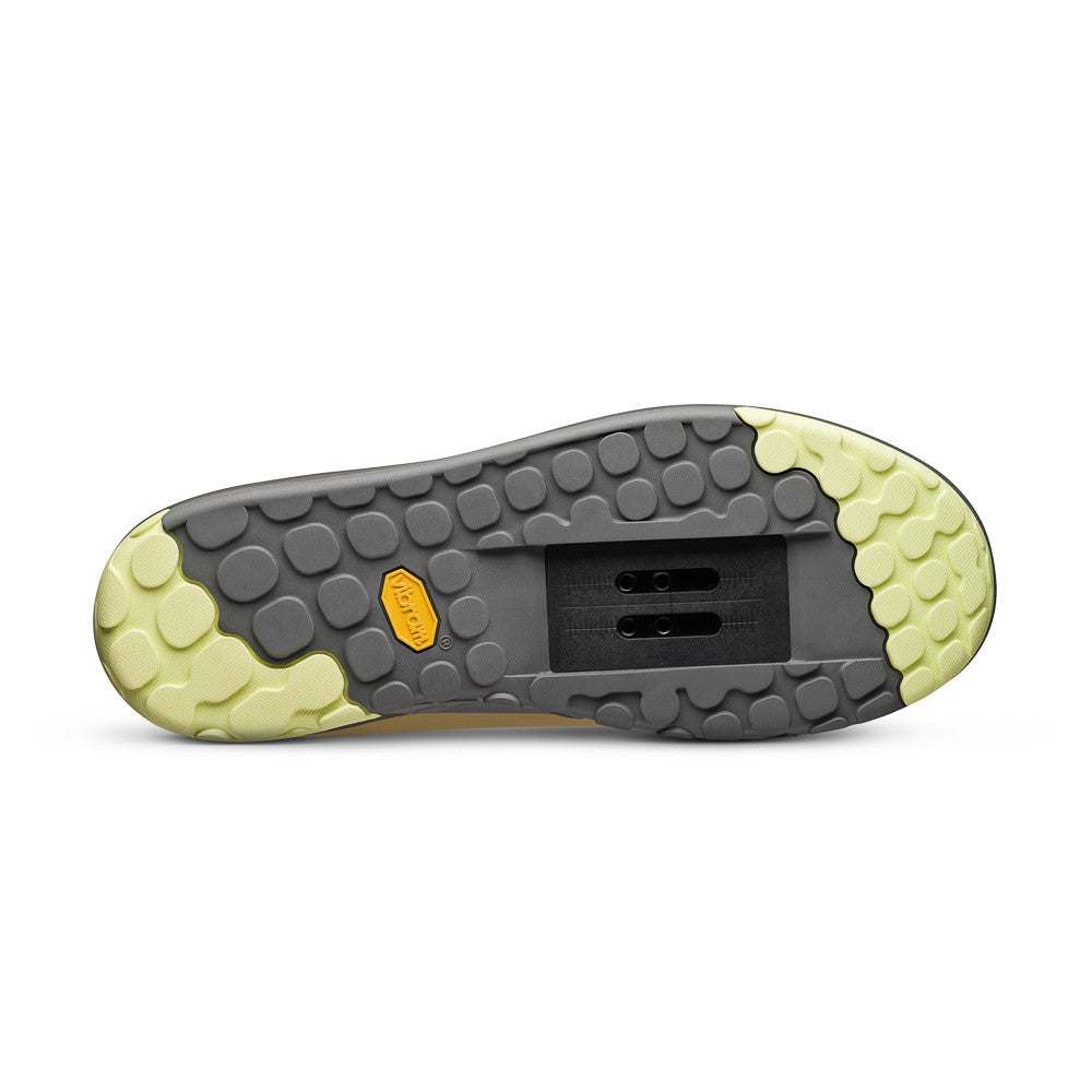 fizik-gravita-versor-scarpa-mtb-flat-gravity-con-lacci image 3