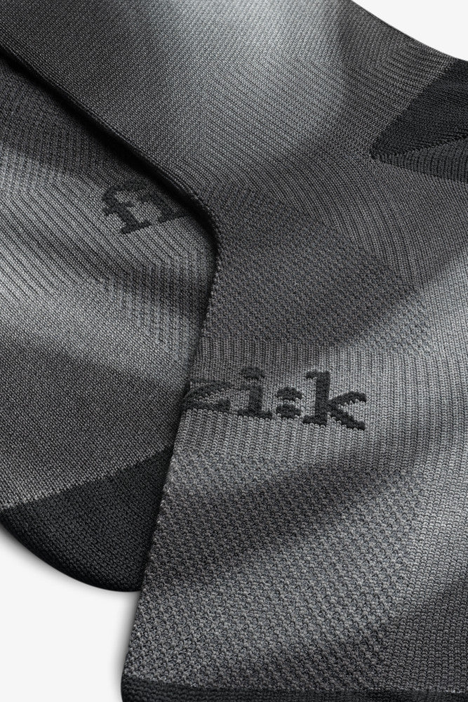 fizik-performance-air-calze-ciclismo-vento-infinito image 3