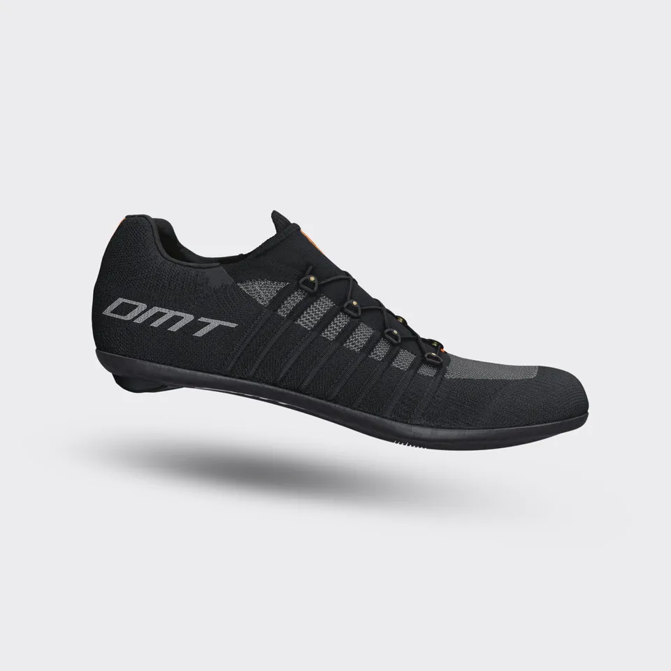 dmt-pogi-s-superlight-scarpe-ciclismo-strada-nero-grigio image 1
