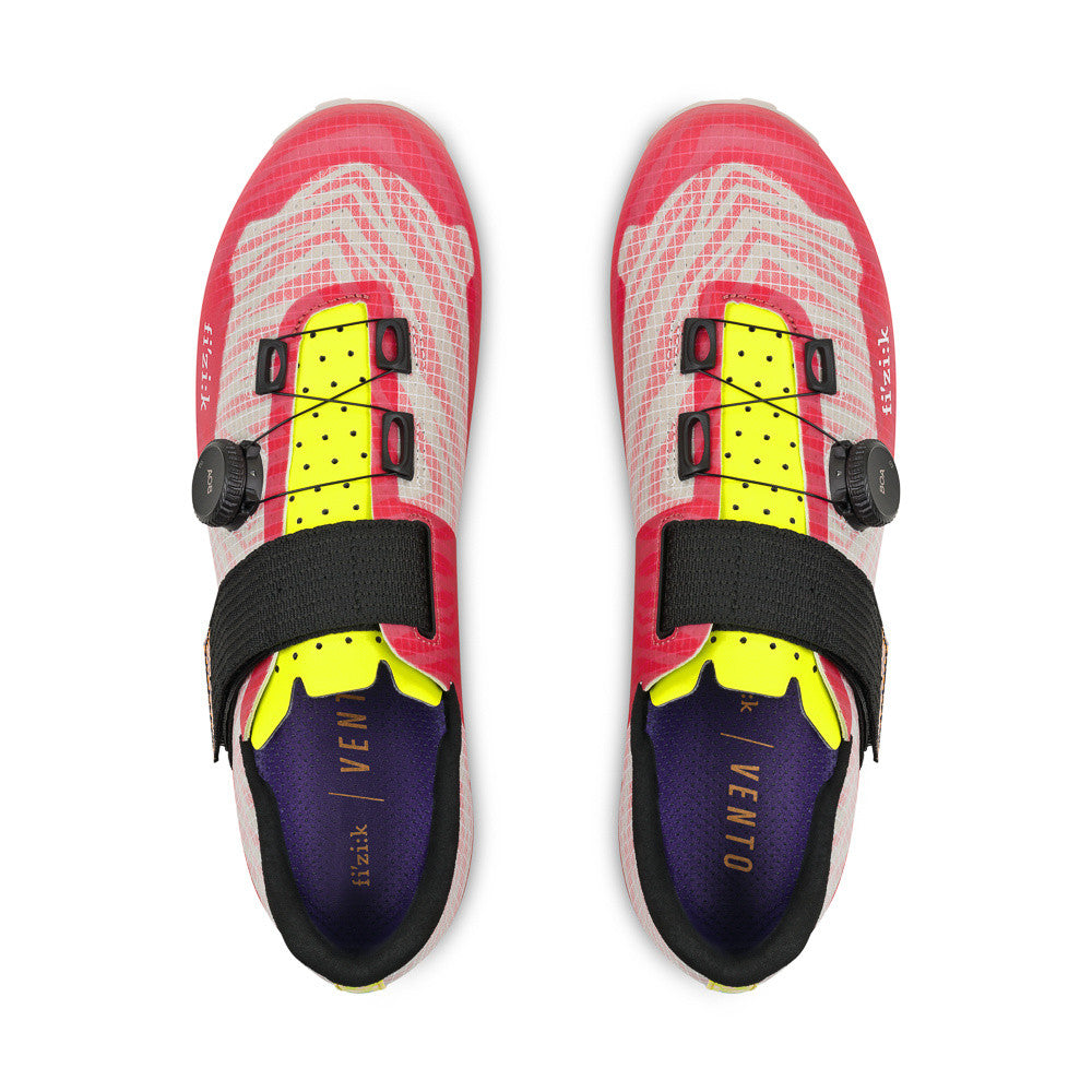 fizik-vento-ferox-carbon-team-amani-scarpa-gravel image 2