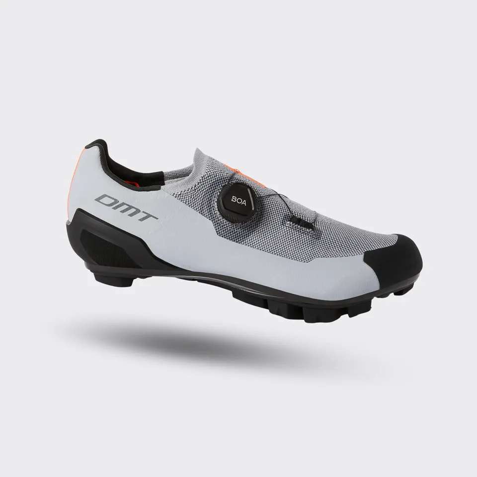 dmt-km30-scarpe-mtb-grey-black image 1