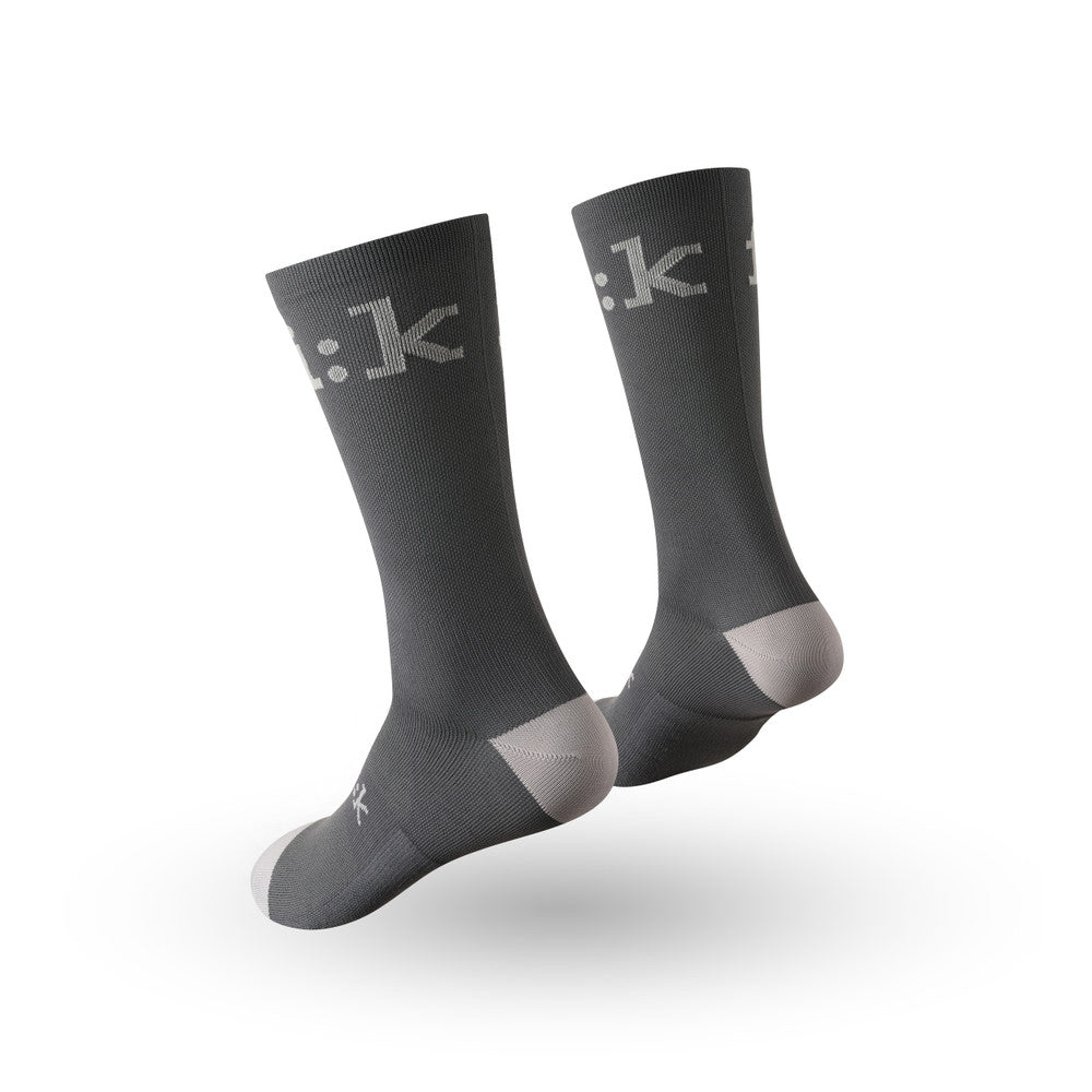 fizik-performance-team-calze-ciclismo-2 image 2